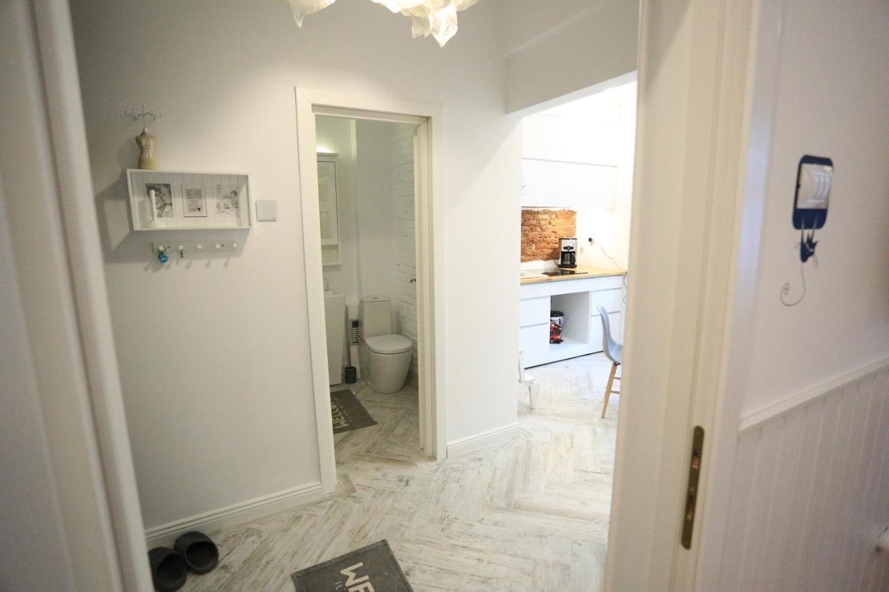 Ceronav Citycenter Galati, Disscount On Google! Apartment Exterior photo